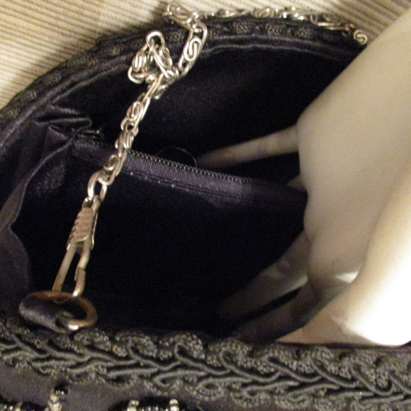 NWOT EXPRESSIONS NYC EVENINGBAG Sequins Beads - Picture 8 of 8